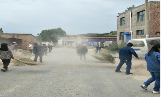 以“慶七一”為載體，物產(chǎn)工投公司黨委將“黨的建設(shè)重點(diǎn)強(qiáng)化年”活動(dòng)向基層延伸